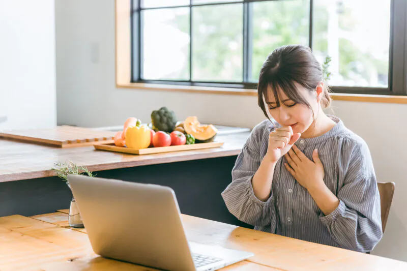 喘息（ぜんそく）は、アレルギー疾患の一種であり、何らかのアレルギー反応を持つ人によく見られる病気です。